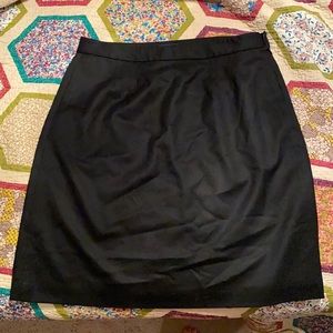 J Crew wool pencil skirt. Lined with pockets.